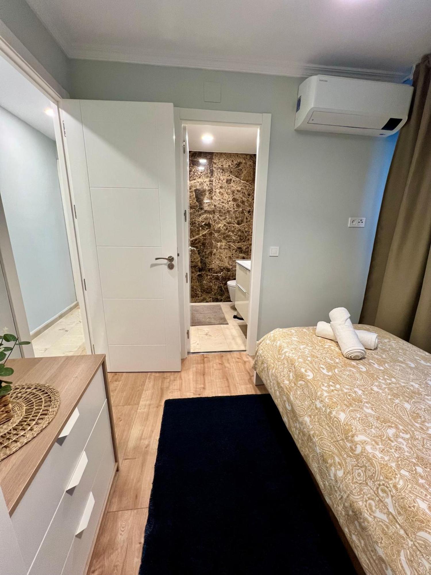 Apartamentos Prestige Suites Malaga IV المظهر الخارجي الصورة