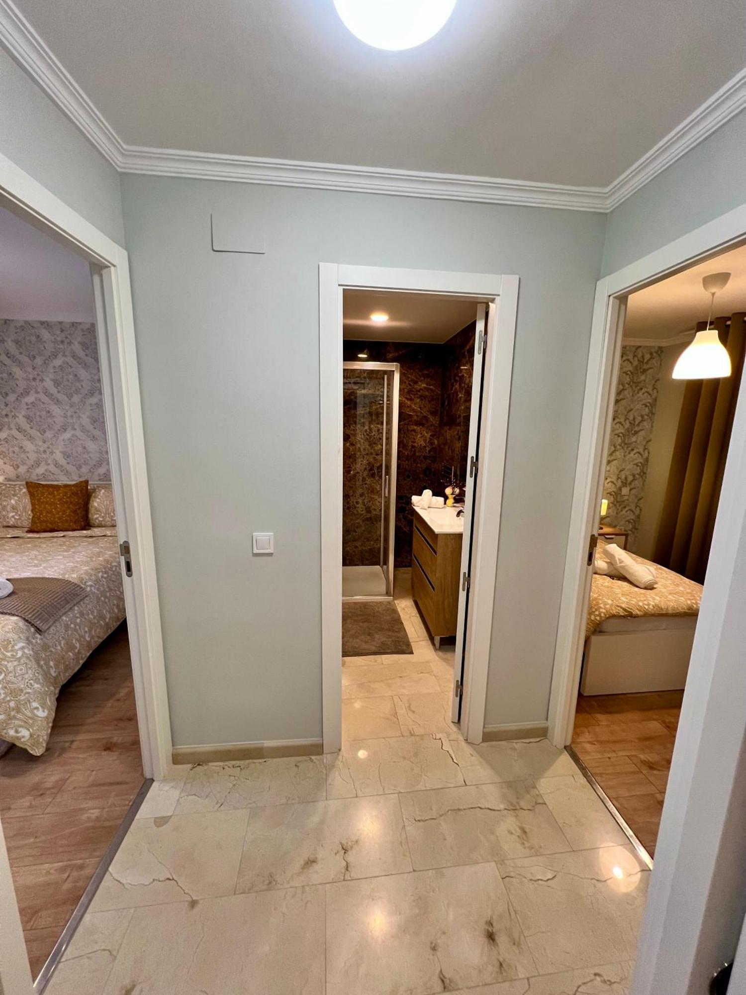 Apartamentos Prestige Suites Malaga IV المظهر الخارجي الصورة