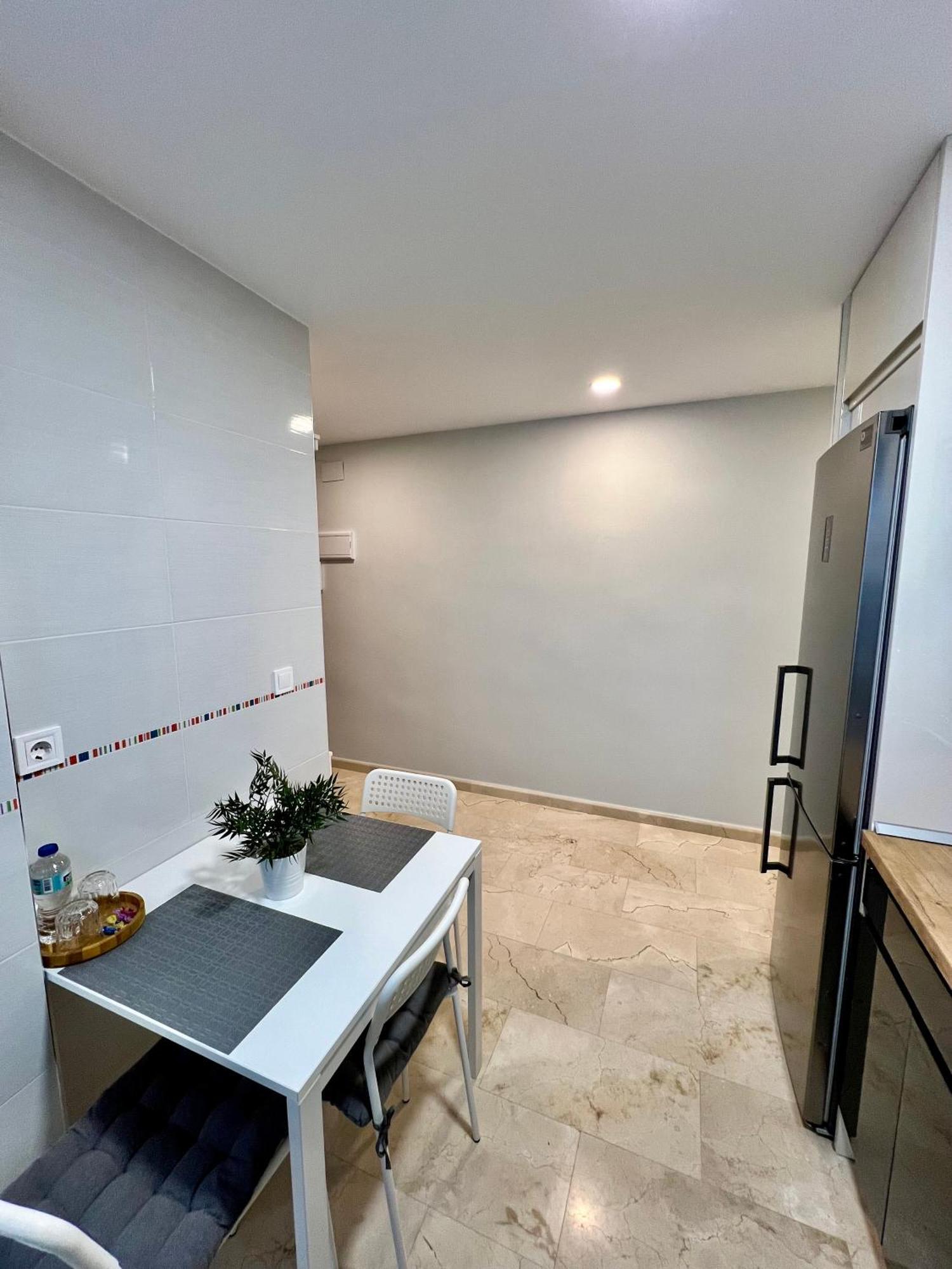 Apartamentos Prestige Suites Malaga IV المظهر الخارجي الصورة