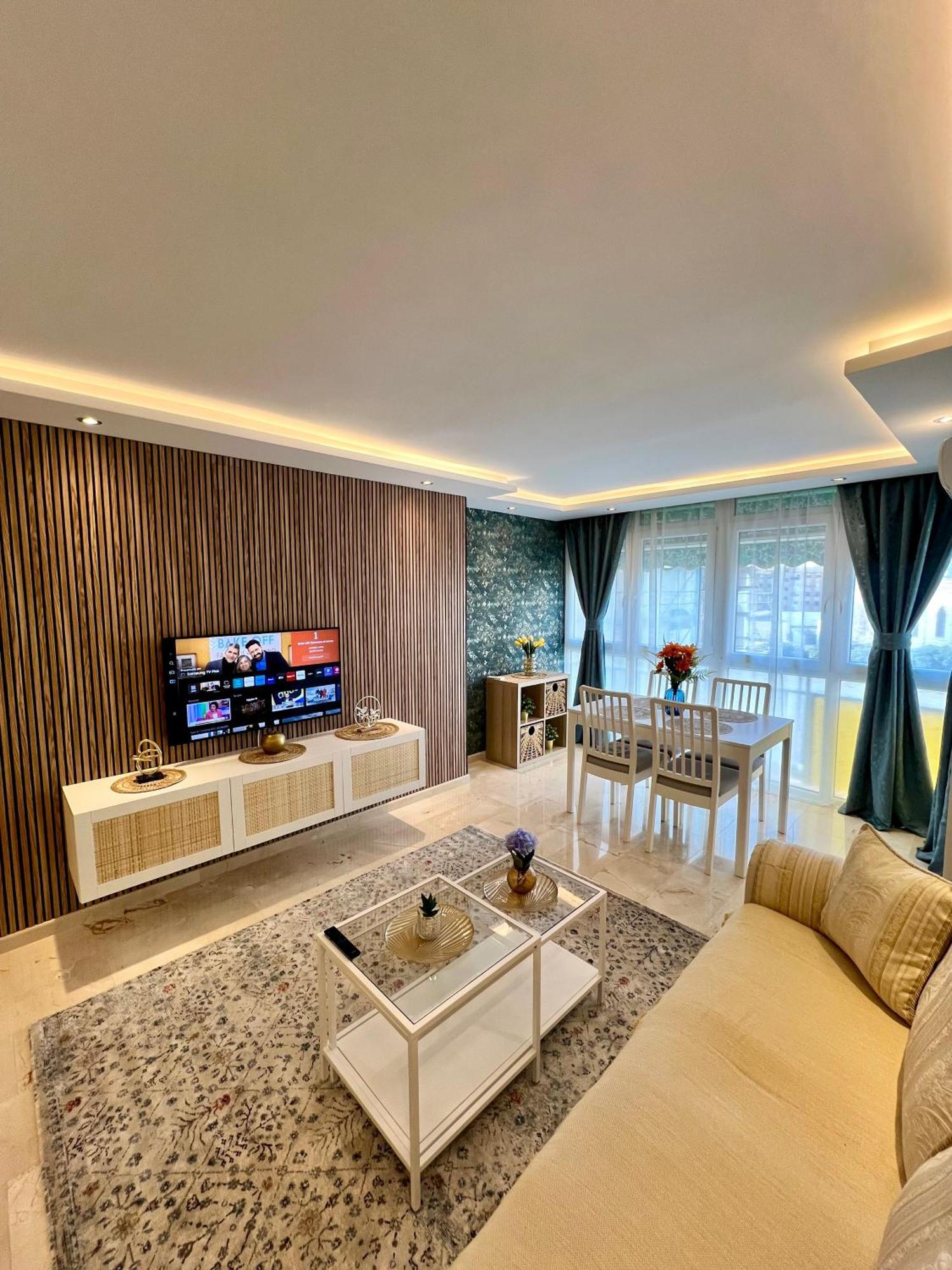 Apartamentos Prestige Suites Malaga IV المظهر الخارجي الصورة